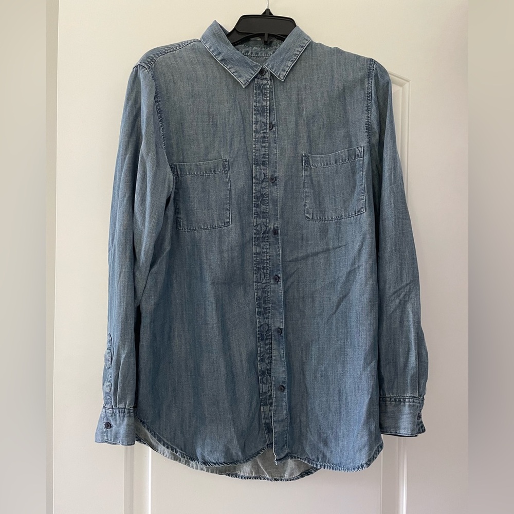 Banana Republic Jean button up